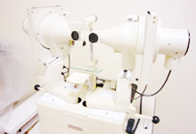 斜視の検査に用いる機器